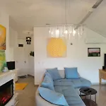 Villa Metatron U Doma