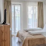 Apartment In Evargreen Complex With Terrace