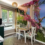 Tiny Studio In Center Of Varna