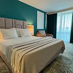 Hotel Boryana