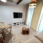 Studio 162