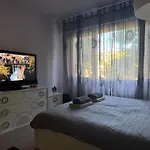 Малък Уютен Апартамент