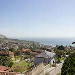 Balchik Sea View Escape 5Br Luxury With Hot Tub & Free Parking