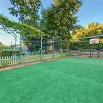Madara Park Hotel