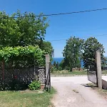 Krimski Guest House And Bungalows
