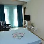 Byala Vista Loreta Apartments
