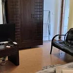 Cozy Apartment In The Hart Of The City