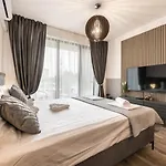 Azur Beach Apartment