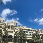 Argisht Luxury Apartment With 4 Pools, Golden Sands