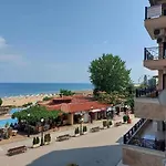 Skyline Sea View - Топ Център Златни Пясъци, Първа Линия