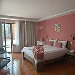 Bo'S Place