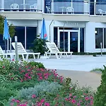 Aqua Azur Hotel
