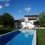 Вила Бела - Villa Bella - Near Kranevo And Albena