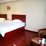 Greentree Inn Jiangsu Wuxi Yixing Wanshi Wanshan Road Express Hotel