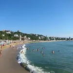 Уютная Квартира На Берегу Моря