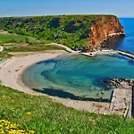 Вила Калиакра - Villa Kaliakra - 3 Km To Beach Bolata