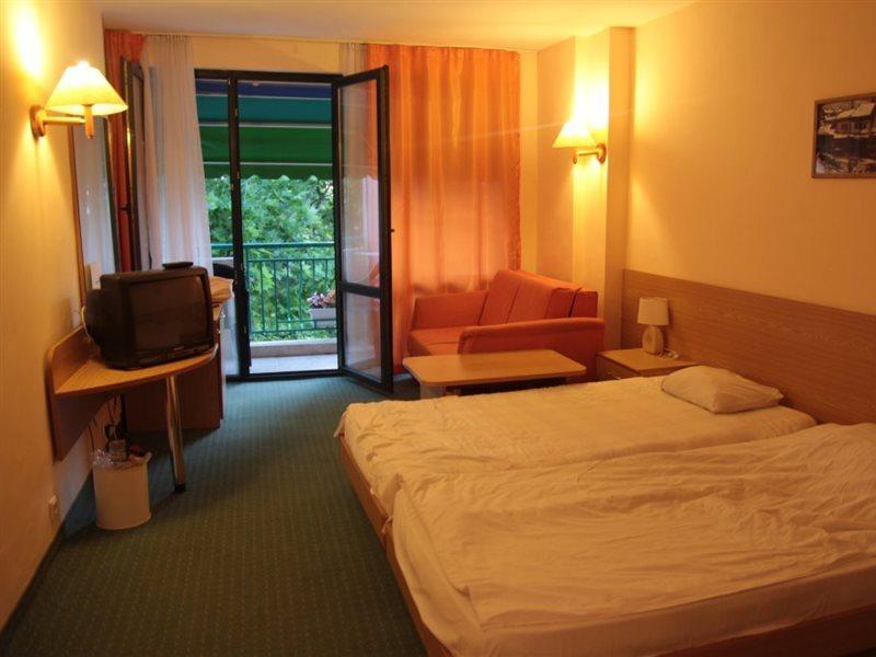 Sunshine Magnolia And Hotel 3*