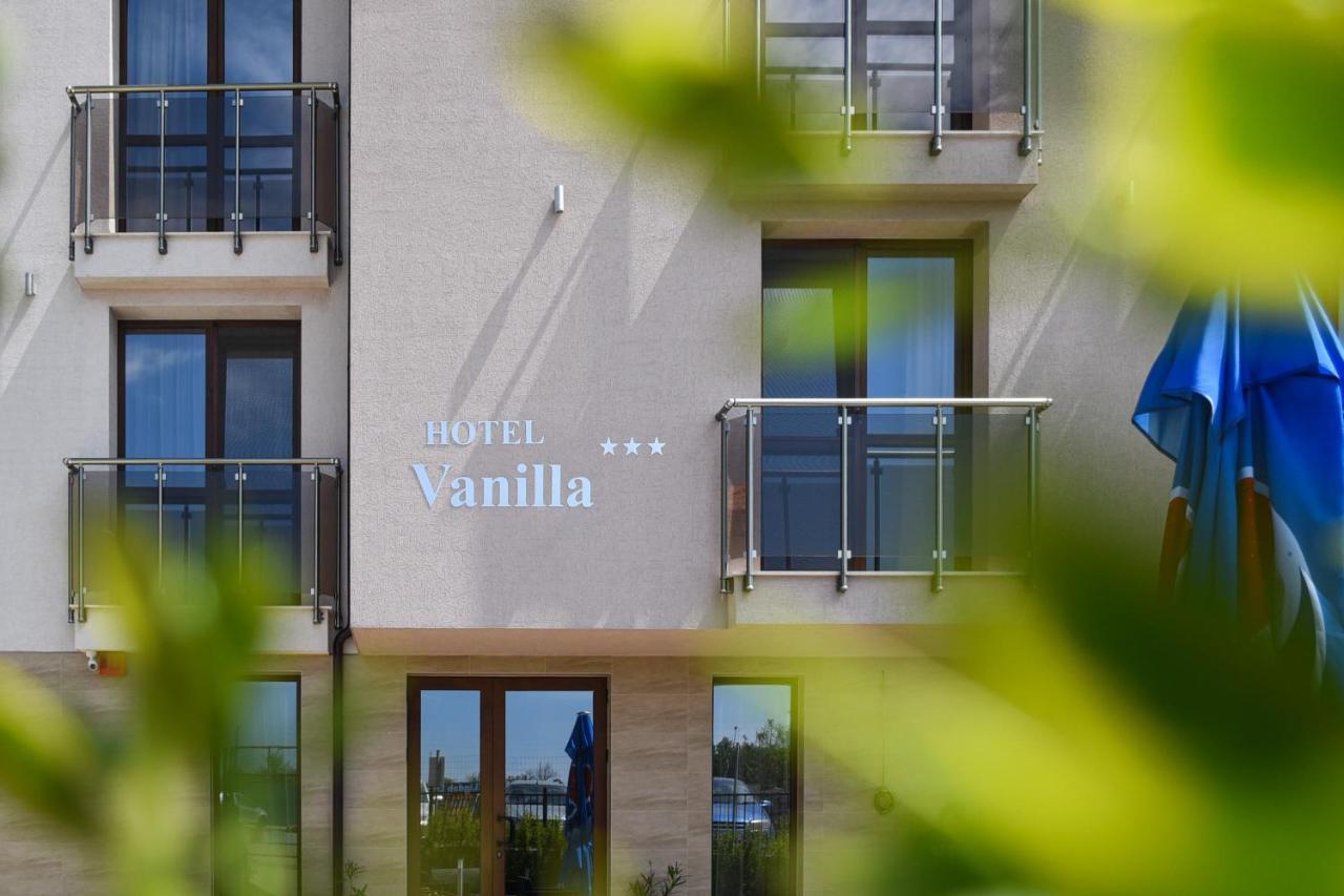 Vanilla, - Free Parking Hotel 3*