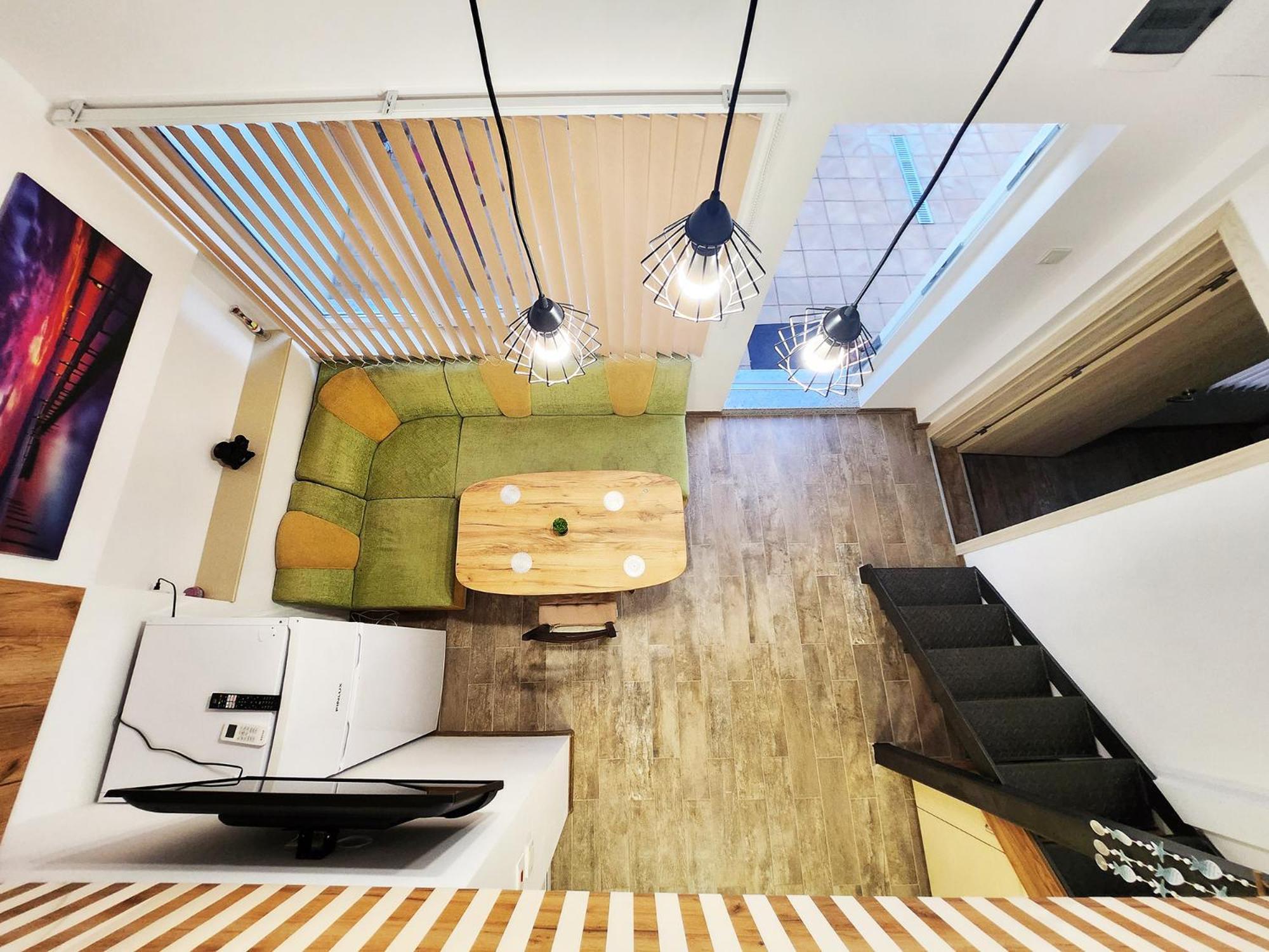 Cosy With A Sunny Balcony In Apartament *