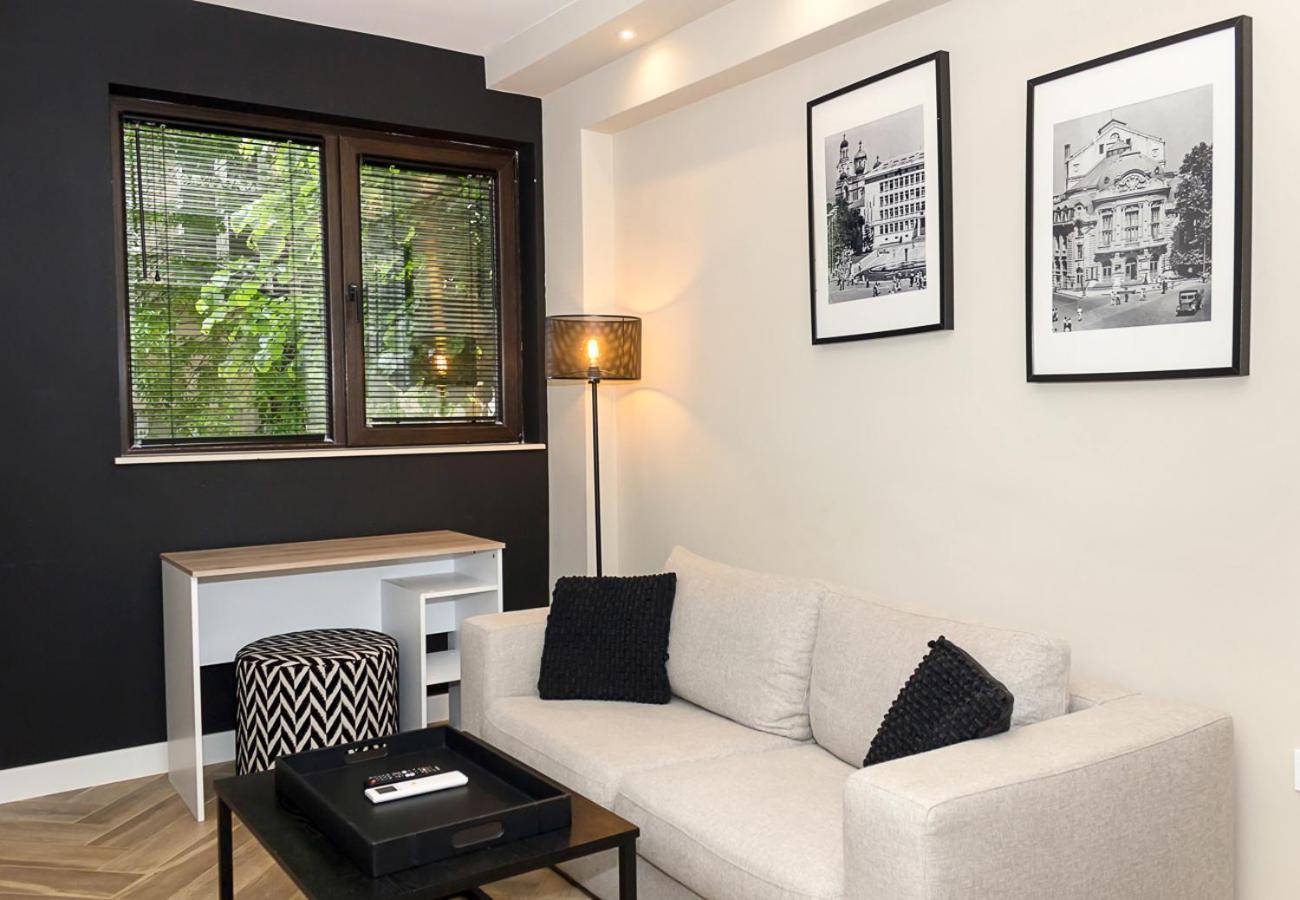 Three Private Near Port Of By Flat Mаnager Lejlighed *