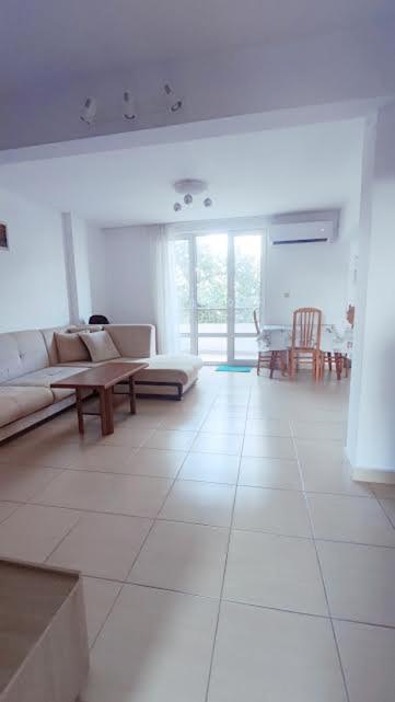 Apartamento Varna Top Central Apartment *