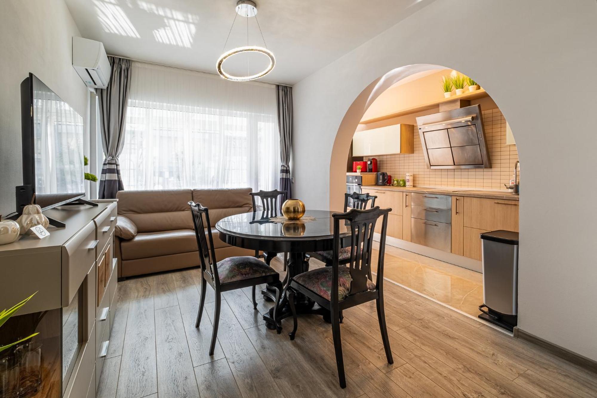 Apartament Black Sea Spacious 3br *
