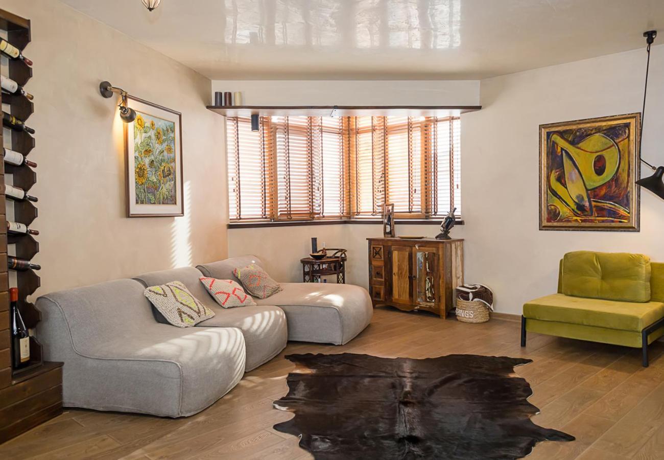 Modern Comfort & Vintage Charm With Panoramic View By Flat Mаnаger Appartement *