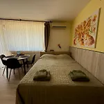 Студио Хармония -Supreme Apartments-Балчик