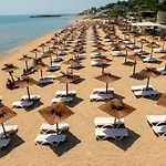 Aqua View Spa Boutique Hotel