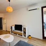 Sea View Rental Front Beach