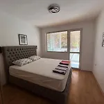 Nana'S Apartment