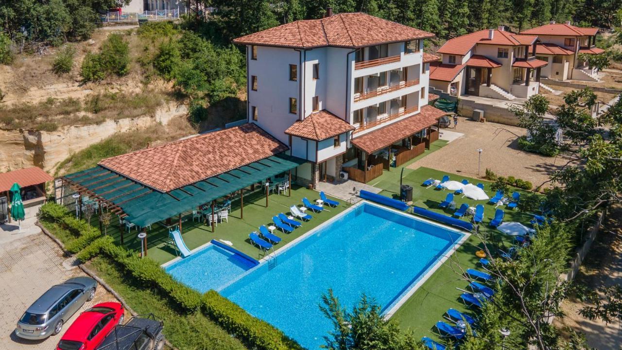 Eco Park Aparthotel Shkorpilovtsi