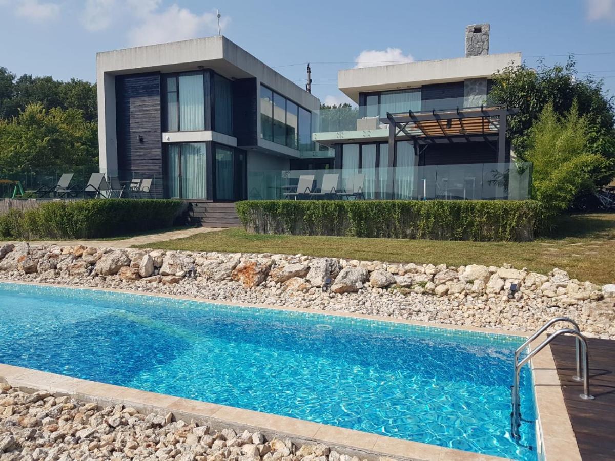 Zlaten Briz Osenovo