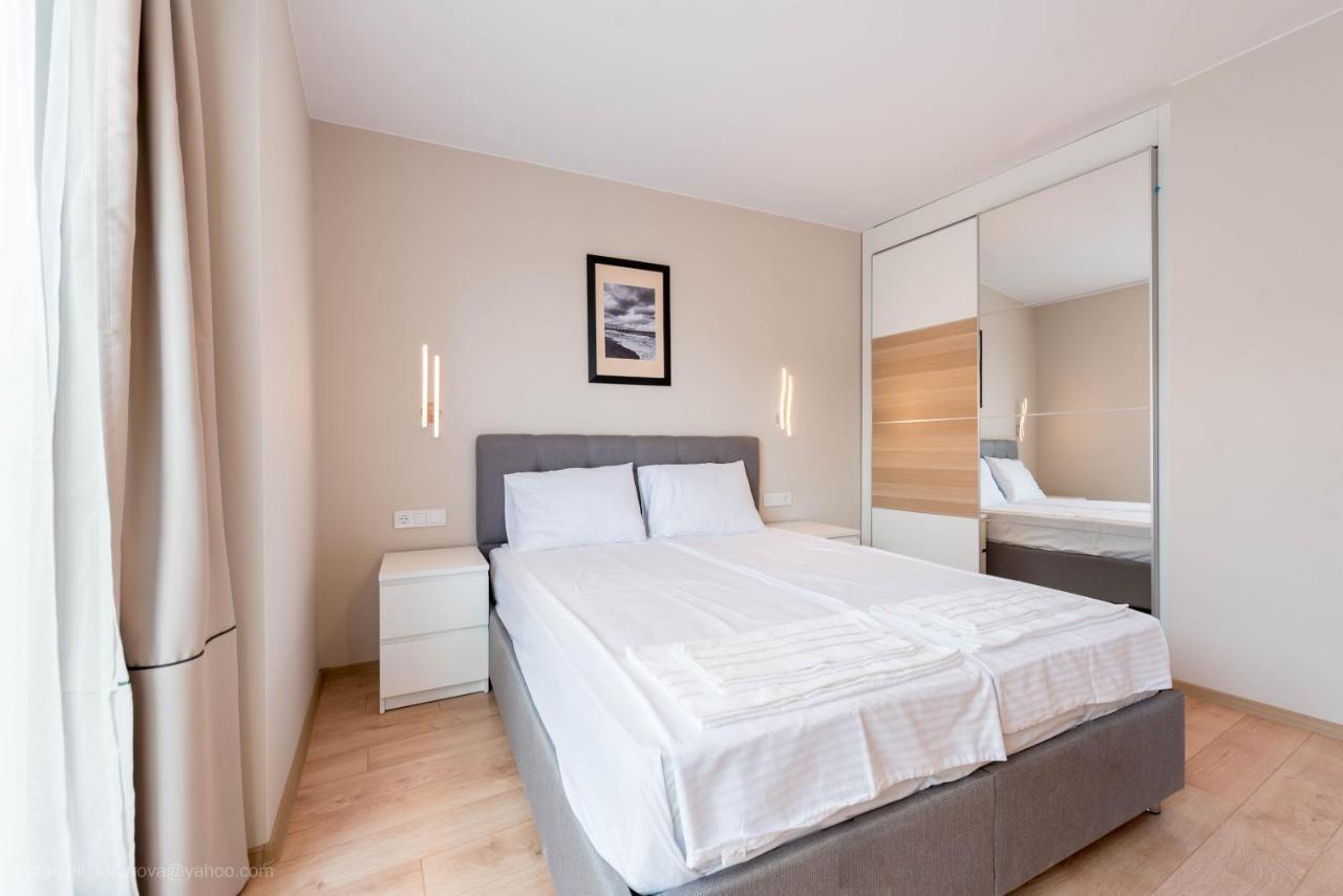 Sea Stories Apartment *