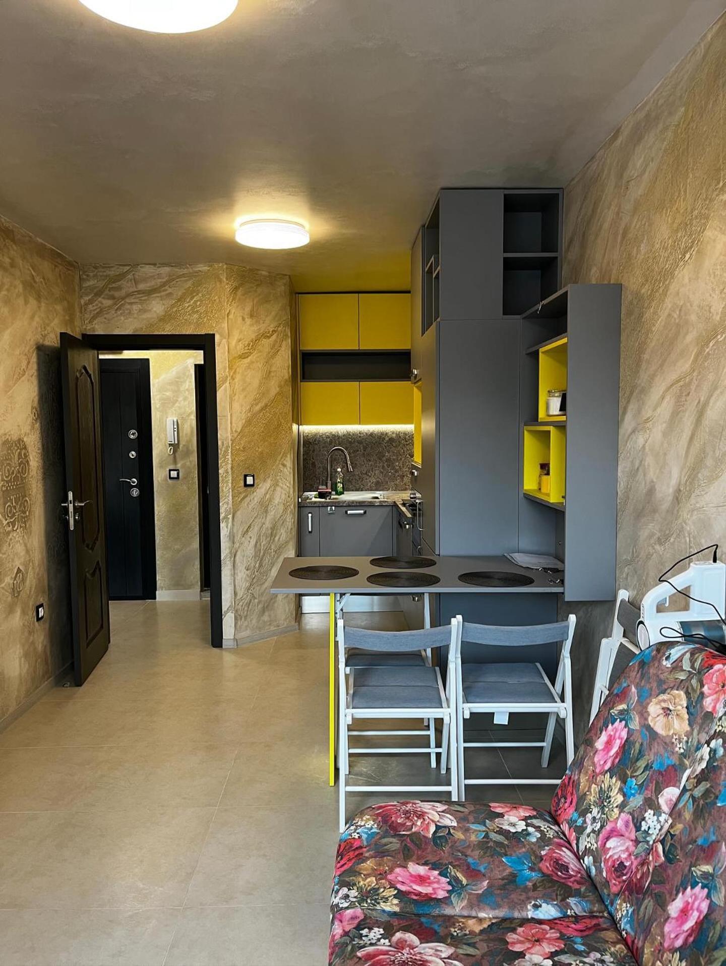 Apartment Fully Furnished Apartment-b7