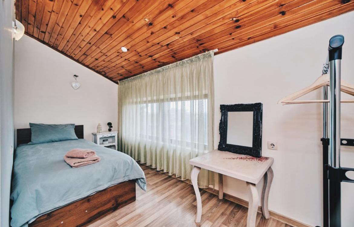 фреди Villa Varna