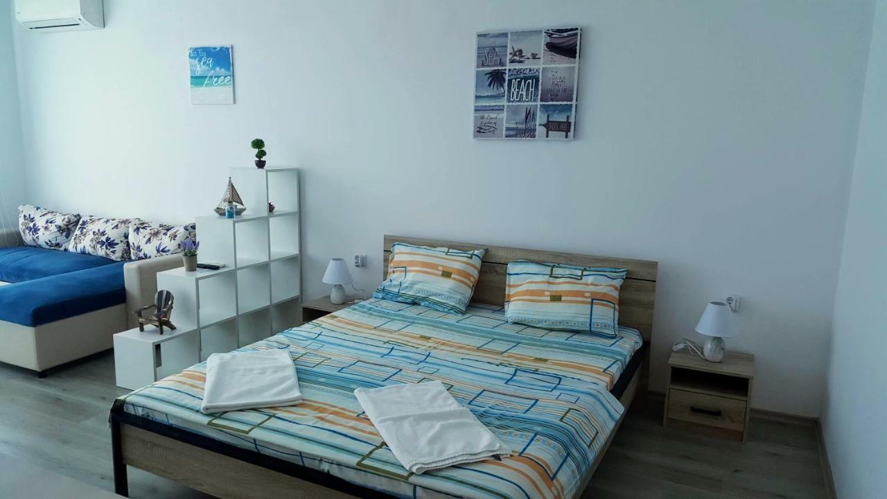Apartment Prestige B1 Warna